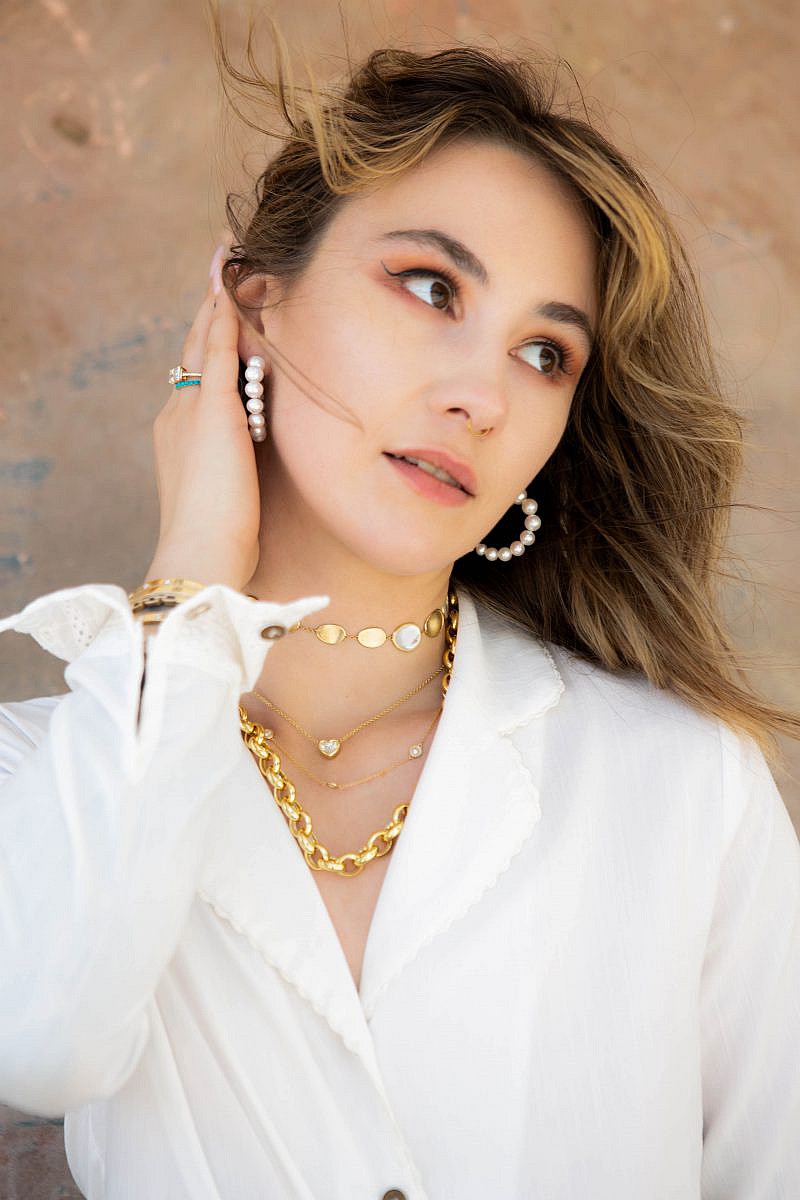 PJEMI02810_MBNCK02954_KTFNM08663_DFNCK13615 (1) marcilla bailey earrings