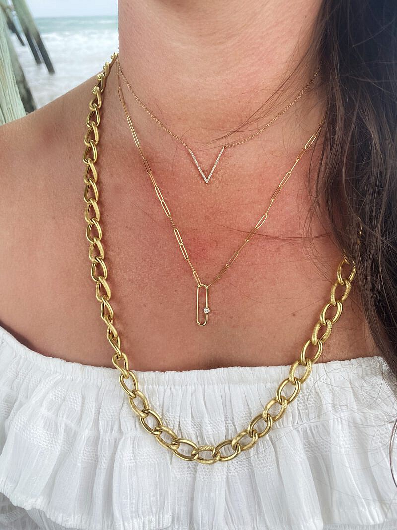 YELLOW GOLD DIAMOND STATION HOLLOW PAPERCLIP NECKLACE