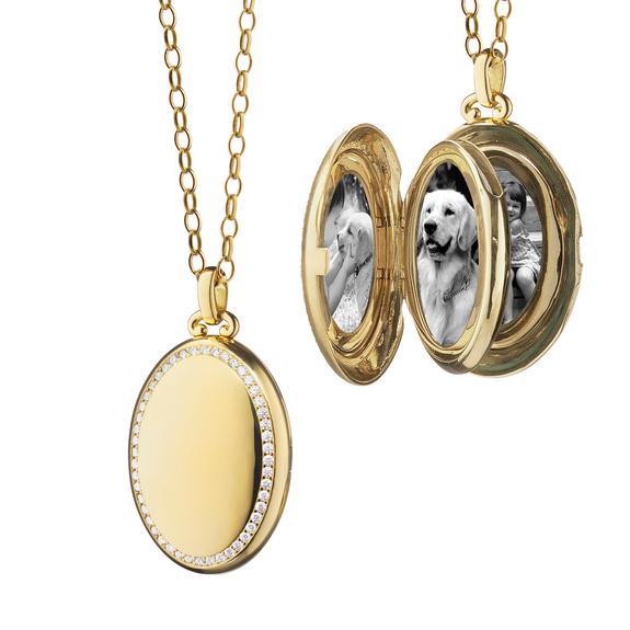 four photo 1.25" locket in 18K yellow gold