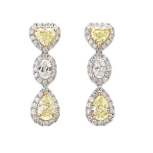 360 video of fancy yellow diamond earrings