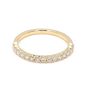 Shared Prong Diamond Band Ring