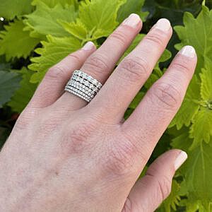 Shared Prong Diamond Band Ring