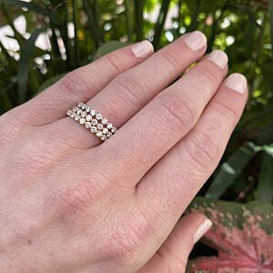 Single Prong Floating Diamond Band Ring