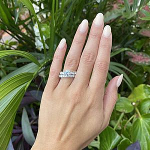 Shared Prong Diamond Band Ring