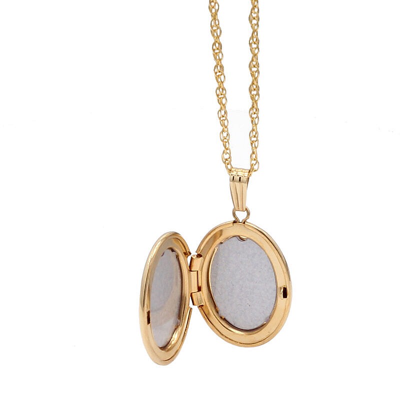 SSFPE14100_4 copy inside of gold filled locket